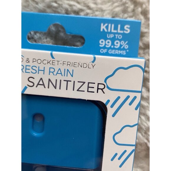 Smart Care Scented Hand Sanitizer Spray 1.35 Fl Oz Fresh Rain Hydrating NEW - Picture 4 of 9